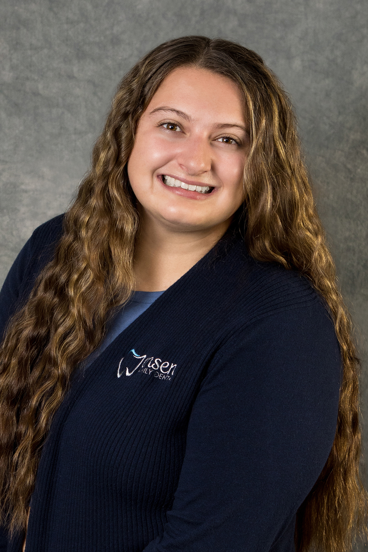 Kendra Licensed Dental Assistant at Jensen Family Dental in Bayport, MN.